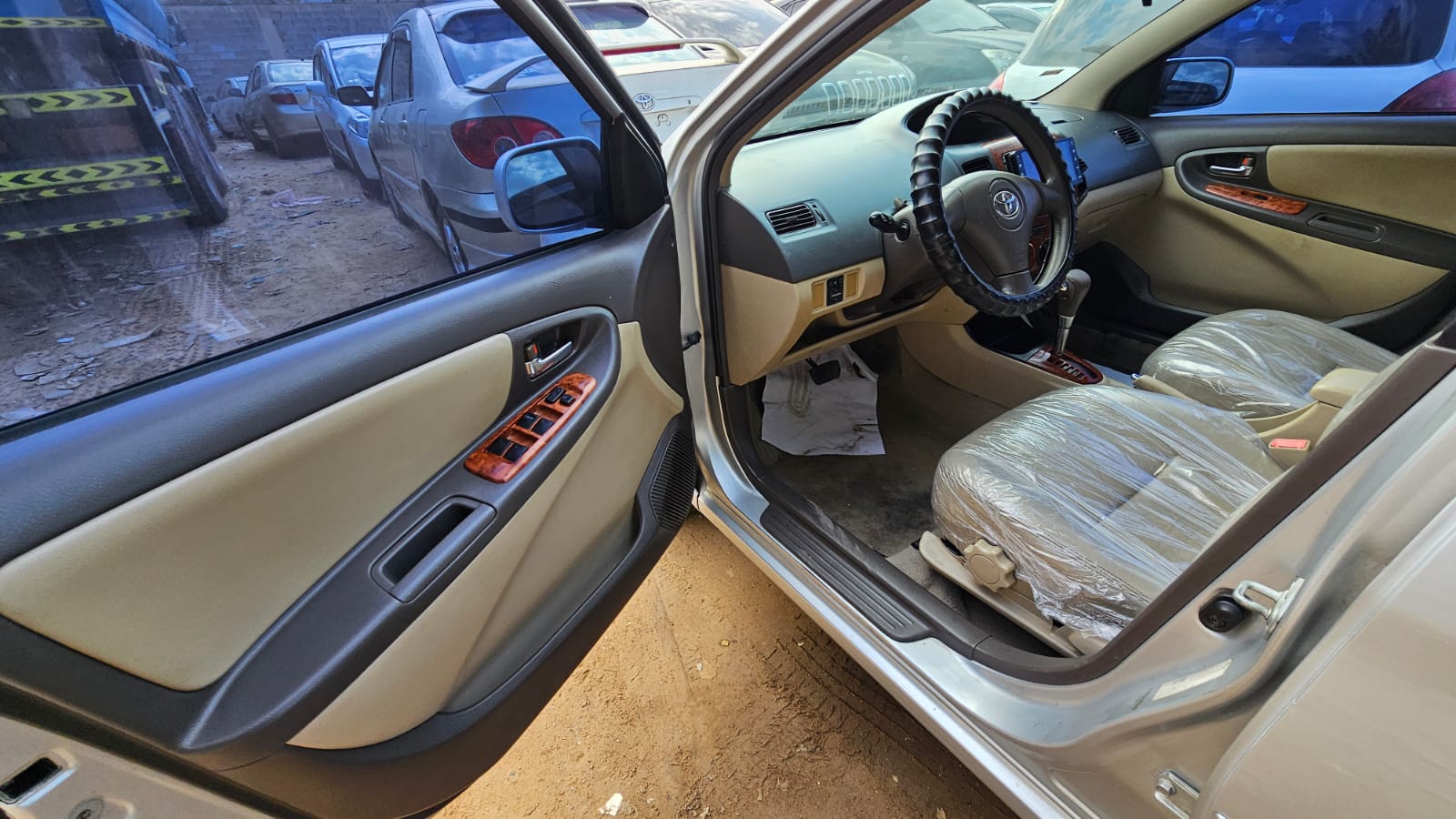 Used Toyota Yaris 2006 Sharjah