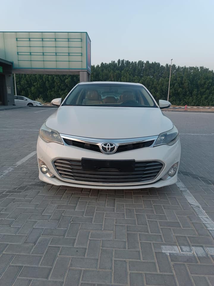 Used Toyota Avalon 2015 Sharjah