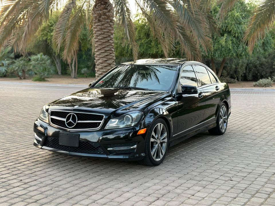 Used Mercedes-Benz C 300 2013