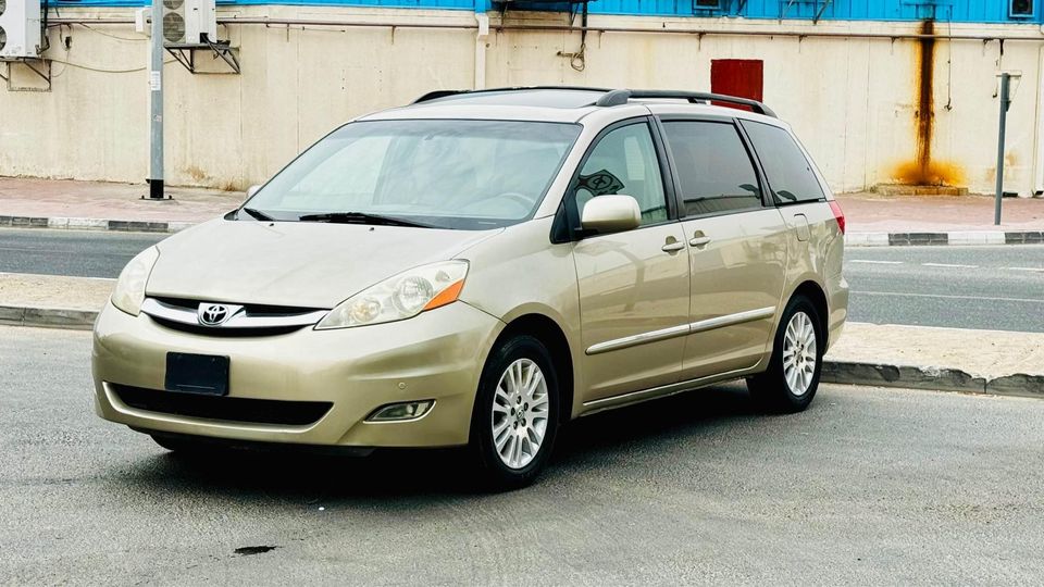 Used Toyota Sienna 2009 Dubai