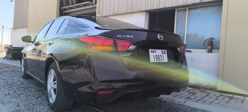 Used Nissan Altima 2021