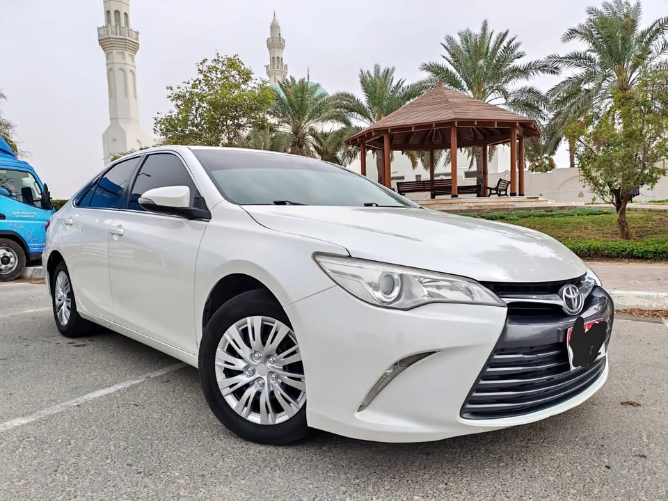 Used Toyota Camry 2016