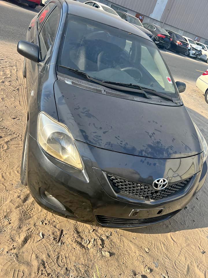 Used Toyota Yaris 2010