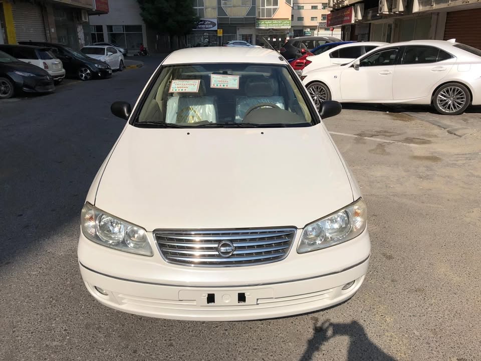 Used Nissan Sunny 2005